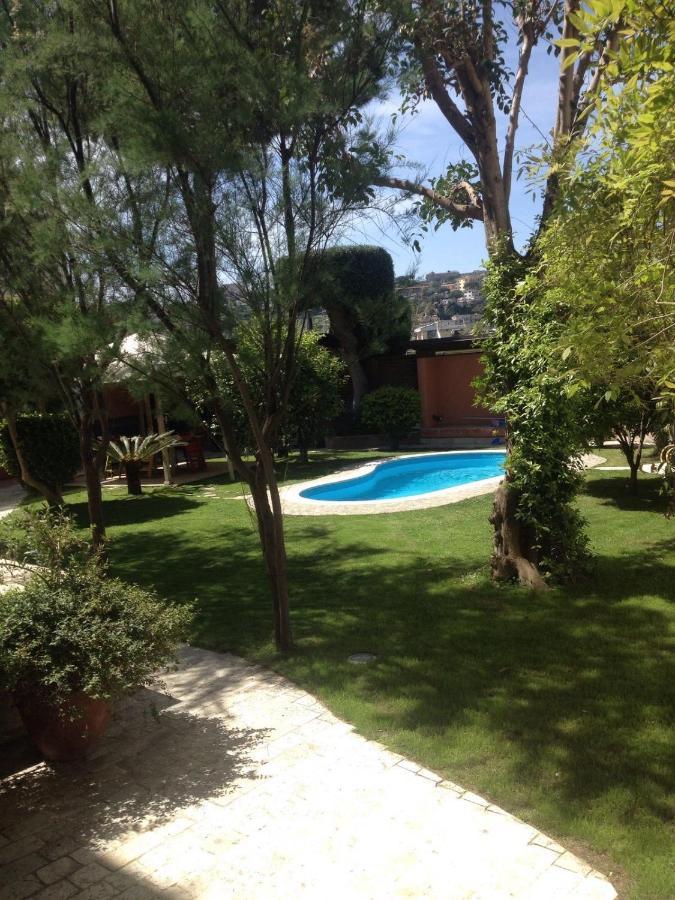 Residenzagemito Private Pool Sleeps 6 *